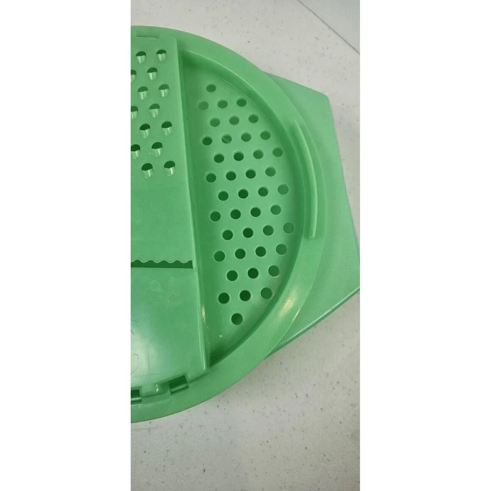 VTG Tupperware 2-Piece Green/Jade Plastic Grater/Slicer Bowl 786-9 Made‎ in USA